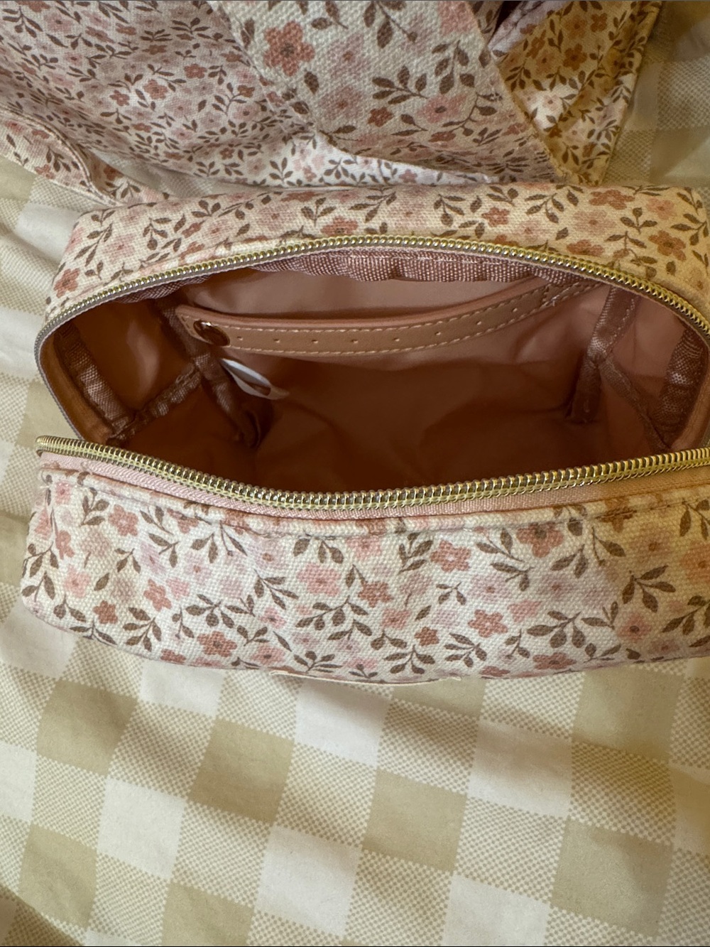 Poppy & Peonies Blush Pink Floral Tote with Matching Pouch - Picture 3 of 3